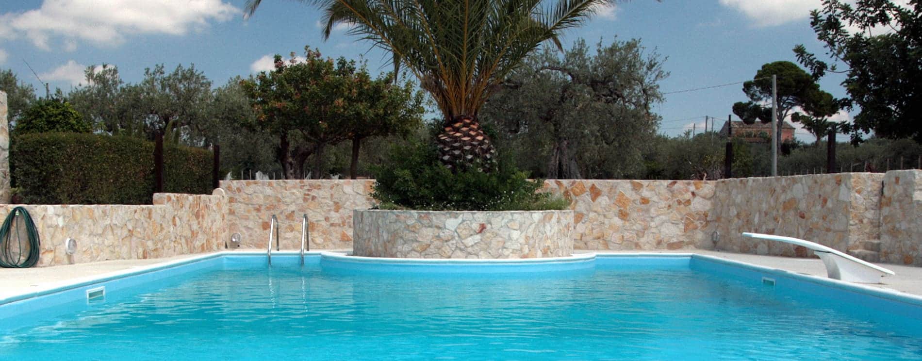 Villa Albero Limone and gardens in Sicily